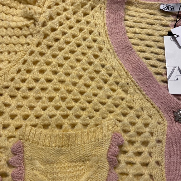 ZARA eyelet chunky knit oversized cardigan with jewel buttons - Picture 13 of 16